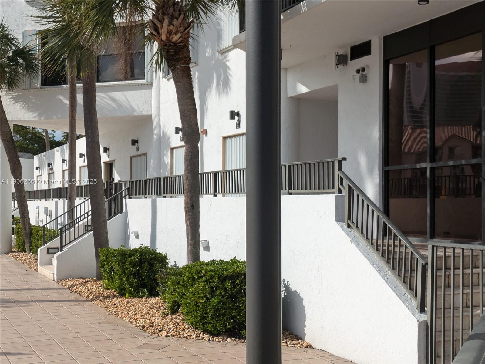 ANCHOR BAY CLUB CONDO - Residential Lease