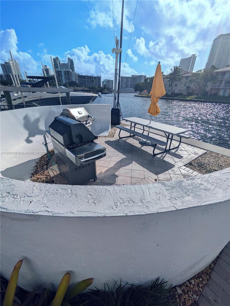 ANCHOR BAY CLUB CONDO - Residential Lease