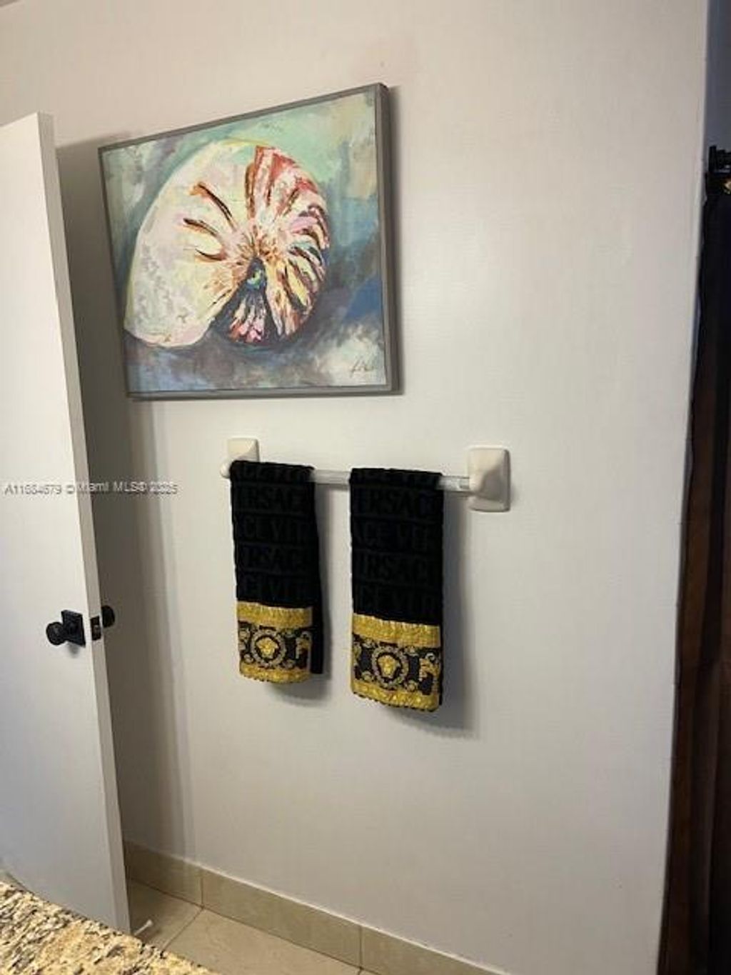 listing image 48
