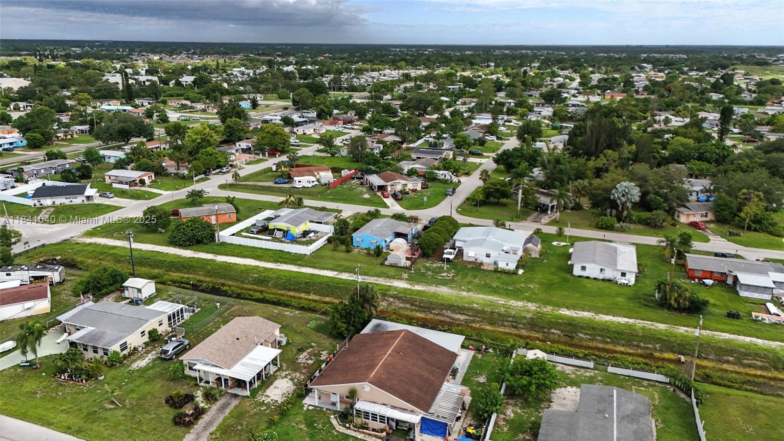 LEHIGH ACRES - Residential