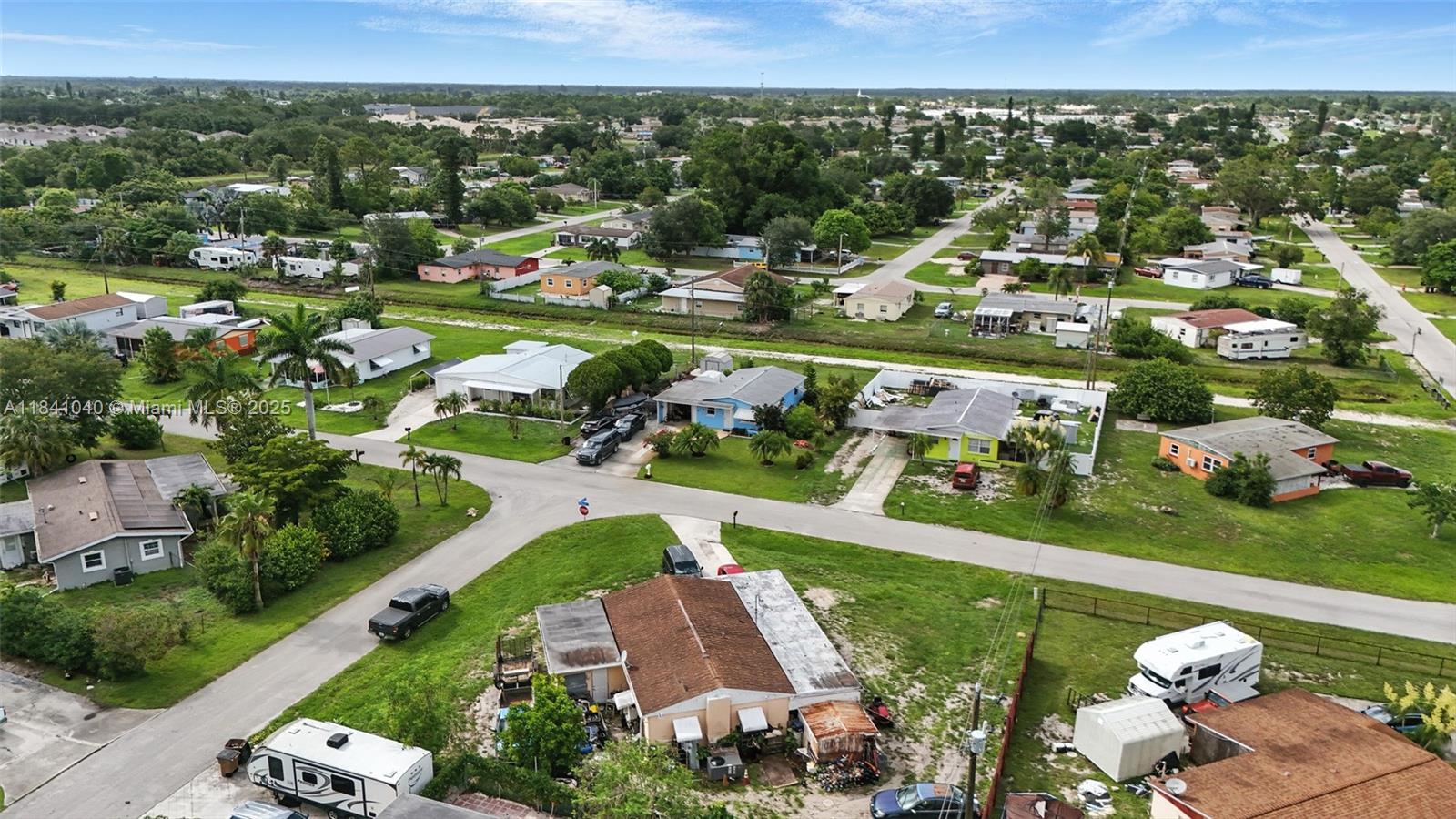 LEHIGH ACRES - Residential