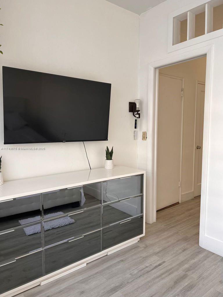 PARK CORNER CONDO - Residential