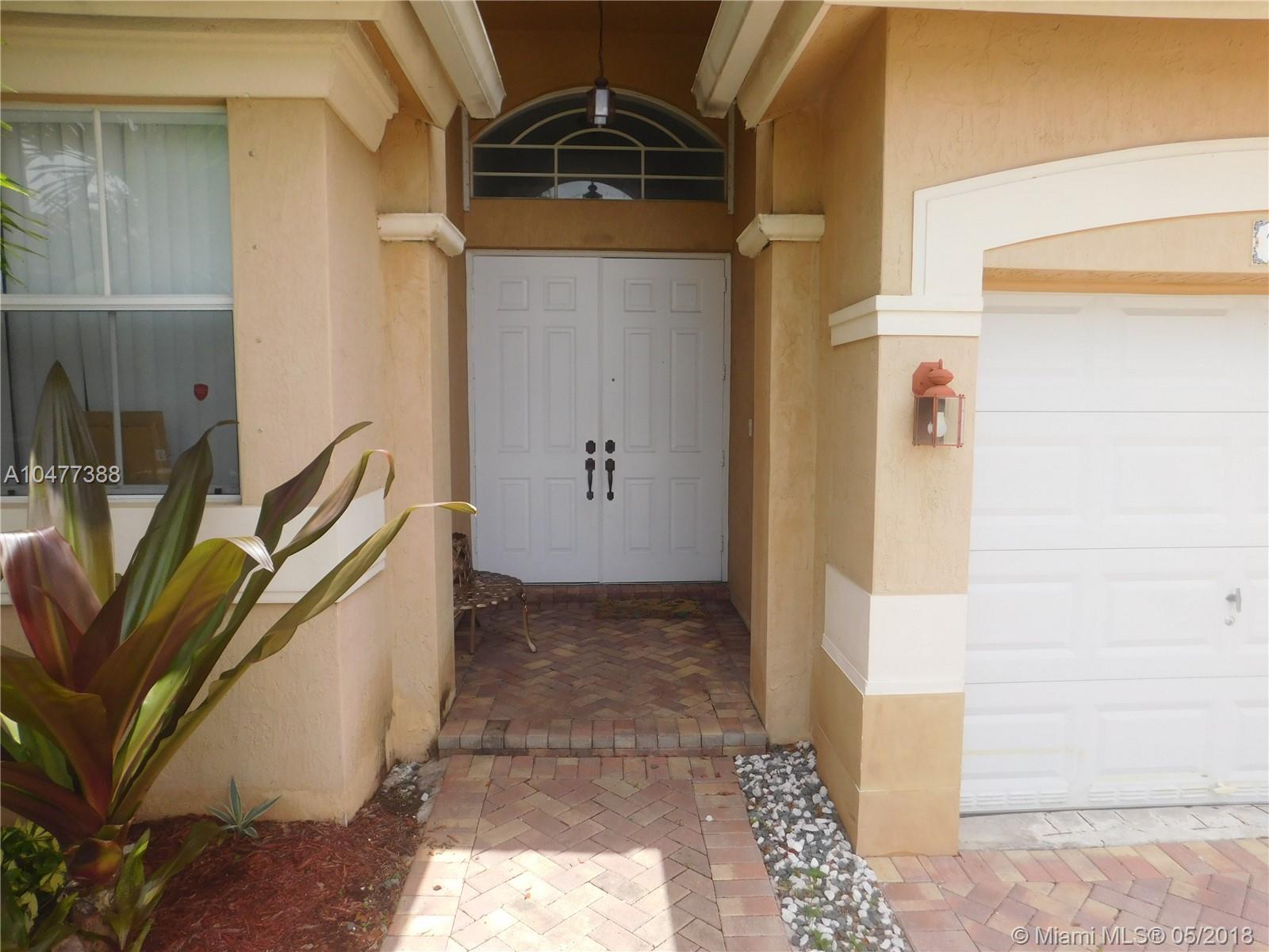 KENDALL BREEZE SOUTH - Residential Lease