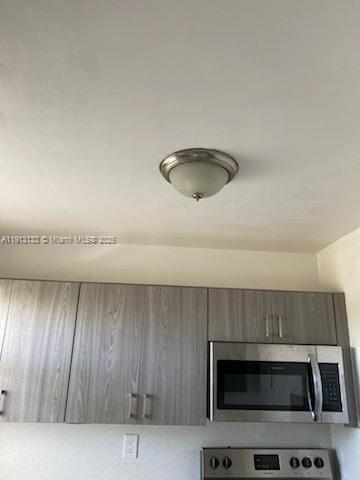 SUNRISE LAKES 52 CONDO - Residential Lease