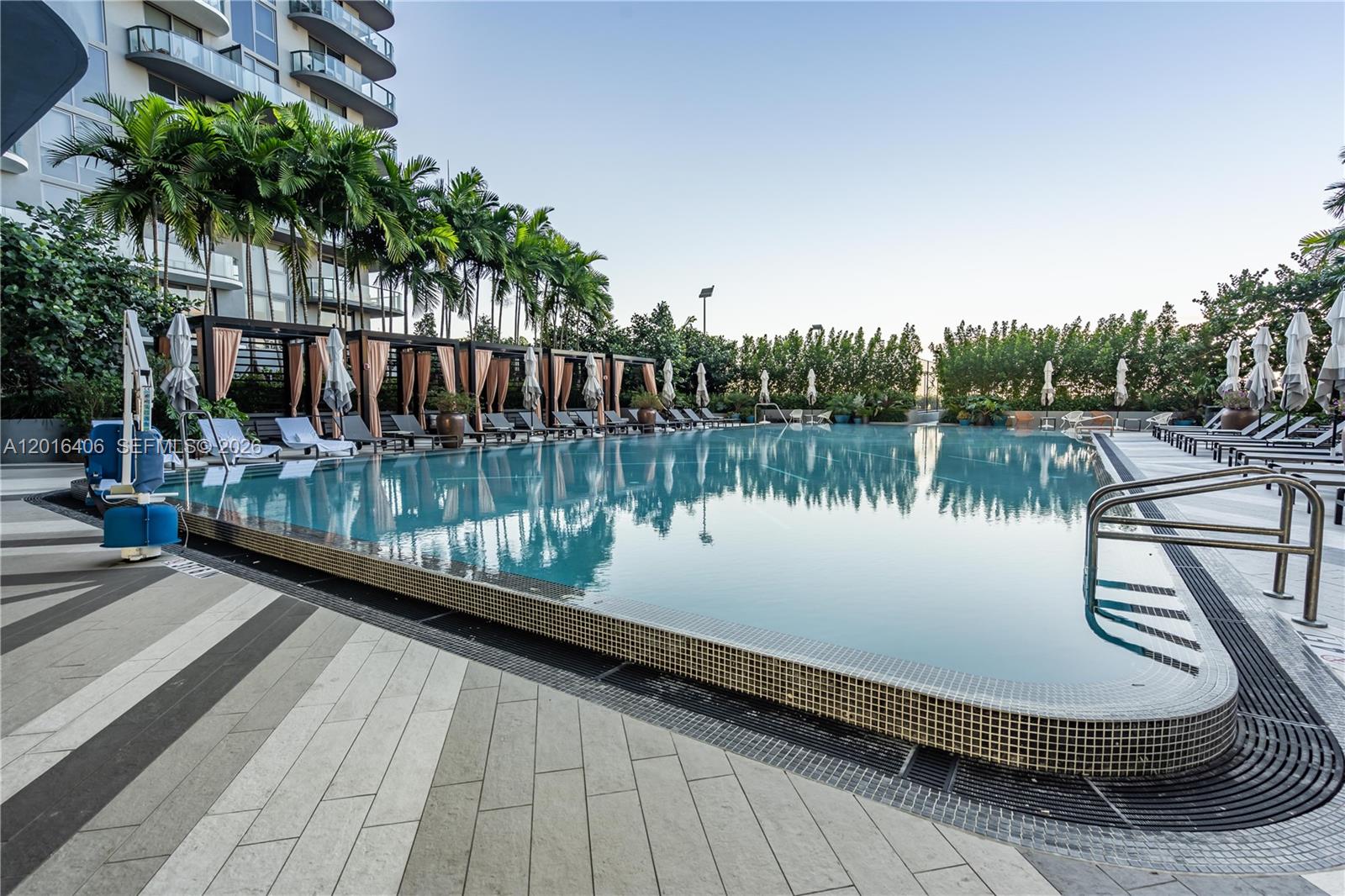 3401 MIDTOWN CONDO - Residential Lease