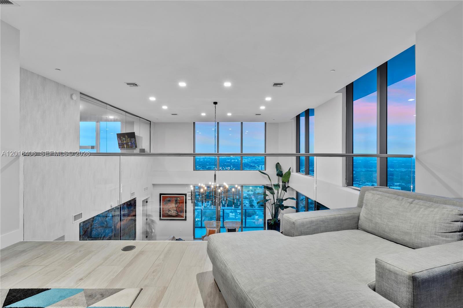 3401 MIDTOWN CONDO - Residential Lease