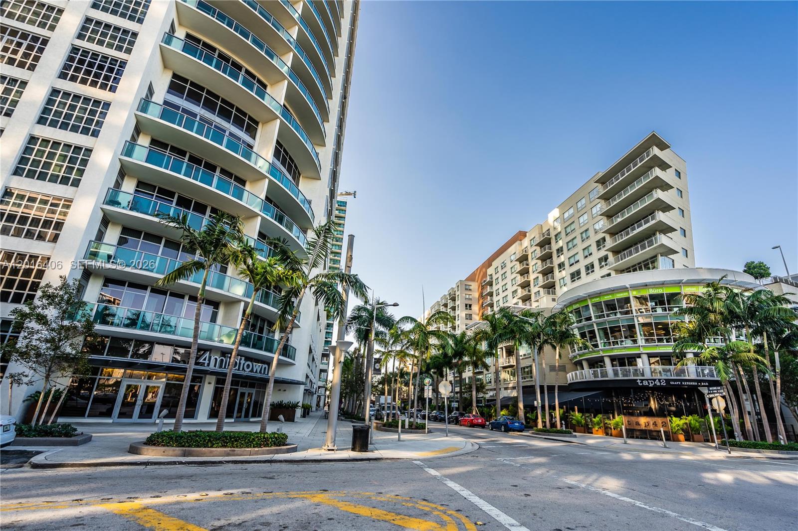 3401 MIDTOWN CONDO - Residential Lease