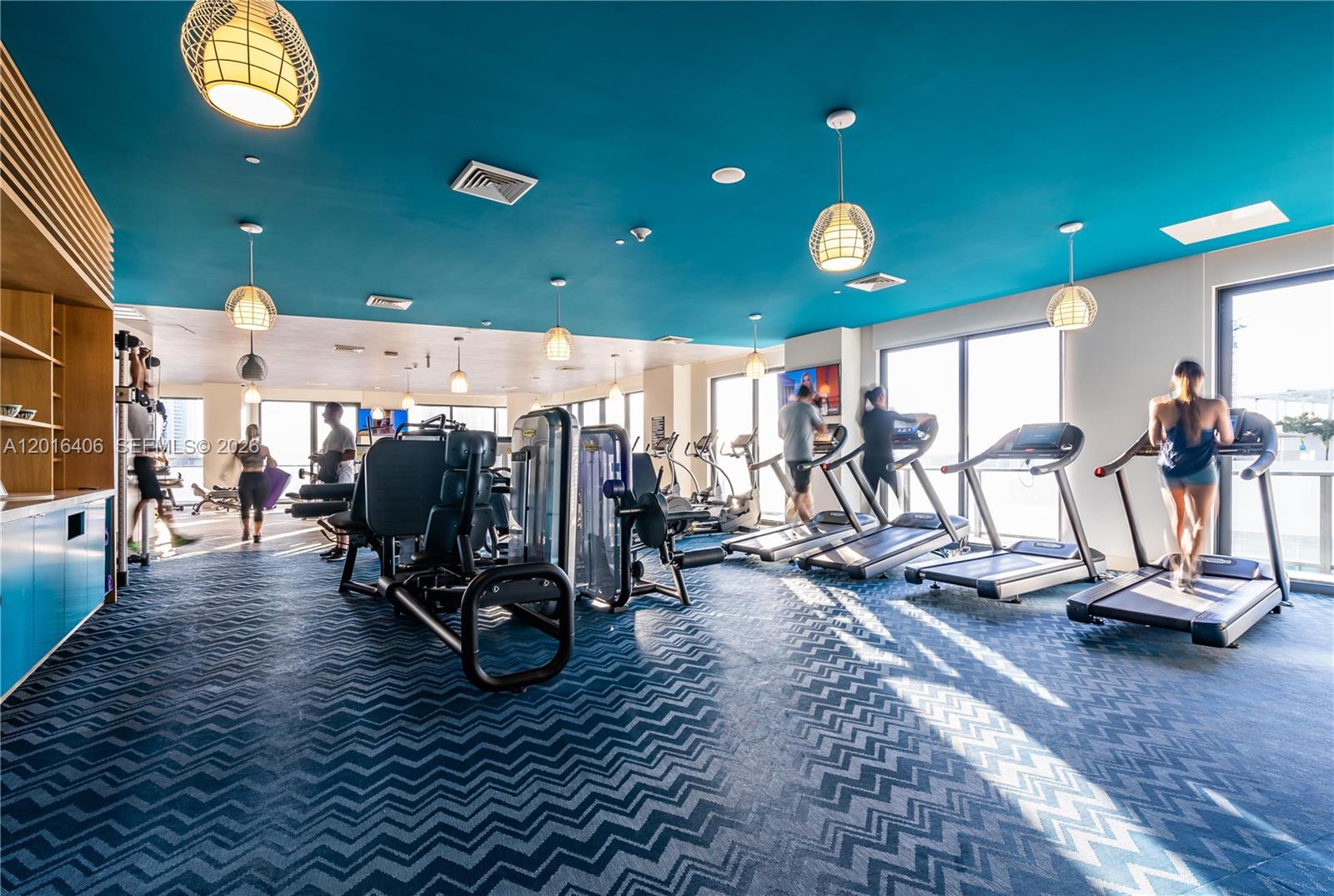 3401 MIDTOWN CONDO - Residential Lease