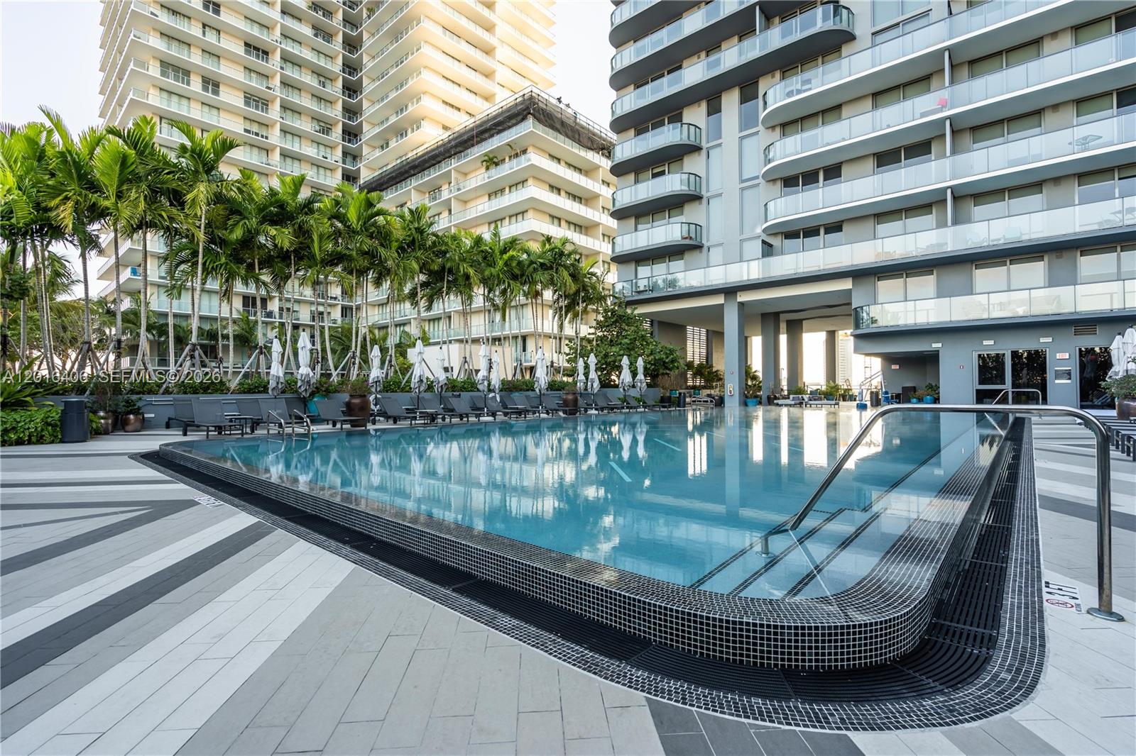 3401 MIDTOWN CONDO - Residential Lease