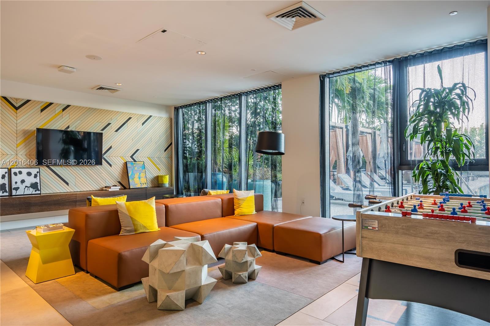 3401 MIDTOWN CONDO - Residential Lease