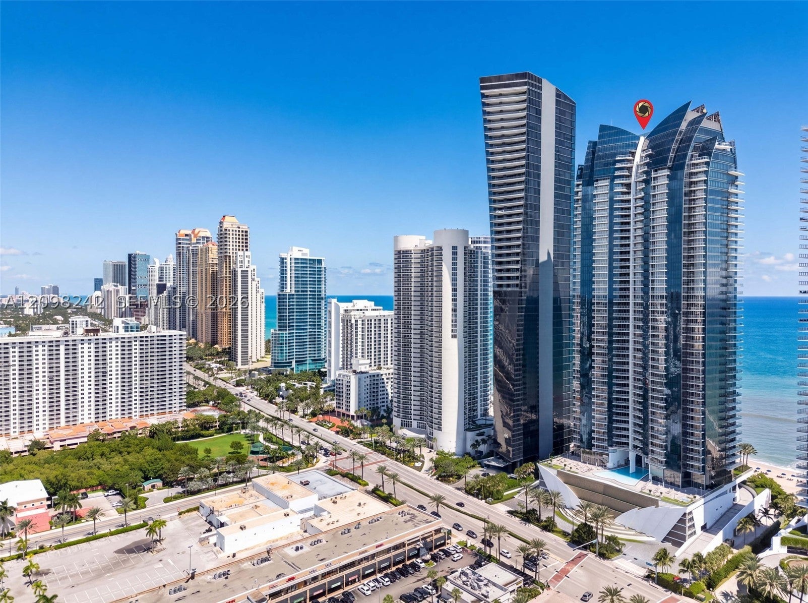 17121 Collins Ave 803, Sunny Isles Beach, FL, 33160/$1,270,000 2 17121 Collins Ave 803