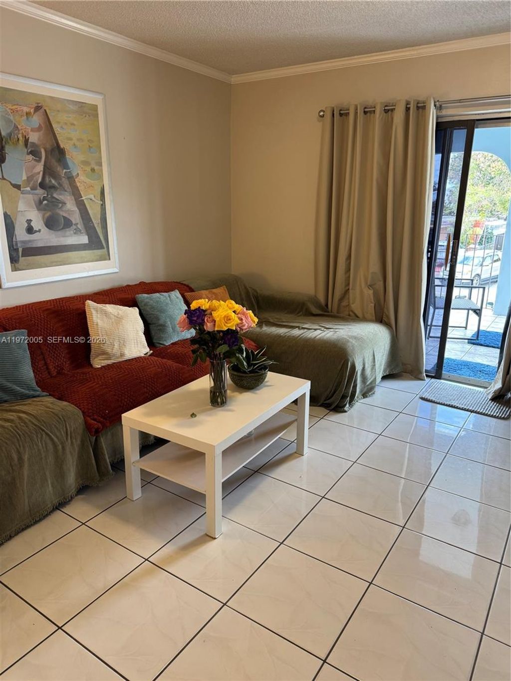 Photo of 952 E 19th St, Hialeah, FL 33013 (MLS # A11972005)