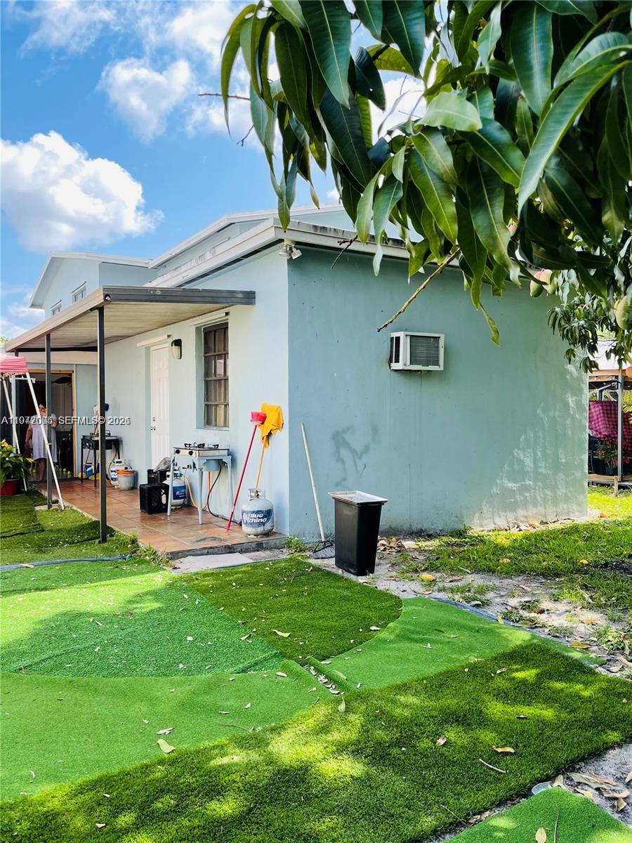 HIALEAH 13TH ADDN AMD PL - Residential Income