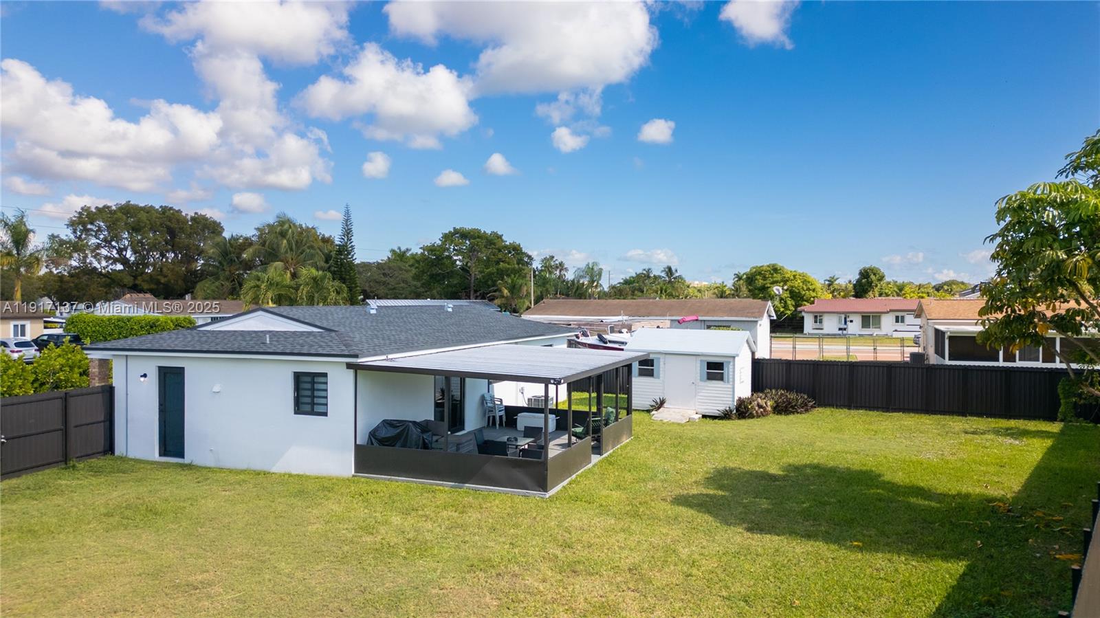 FAIRWAY ESTATES SEC 3 - Residential