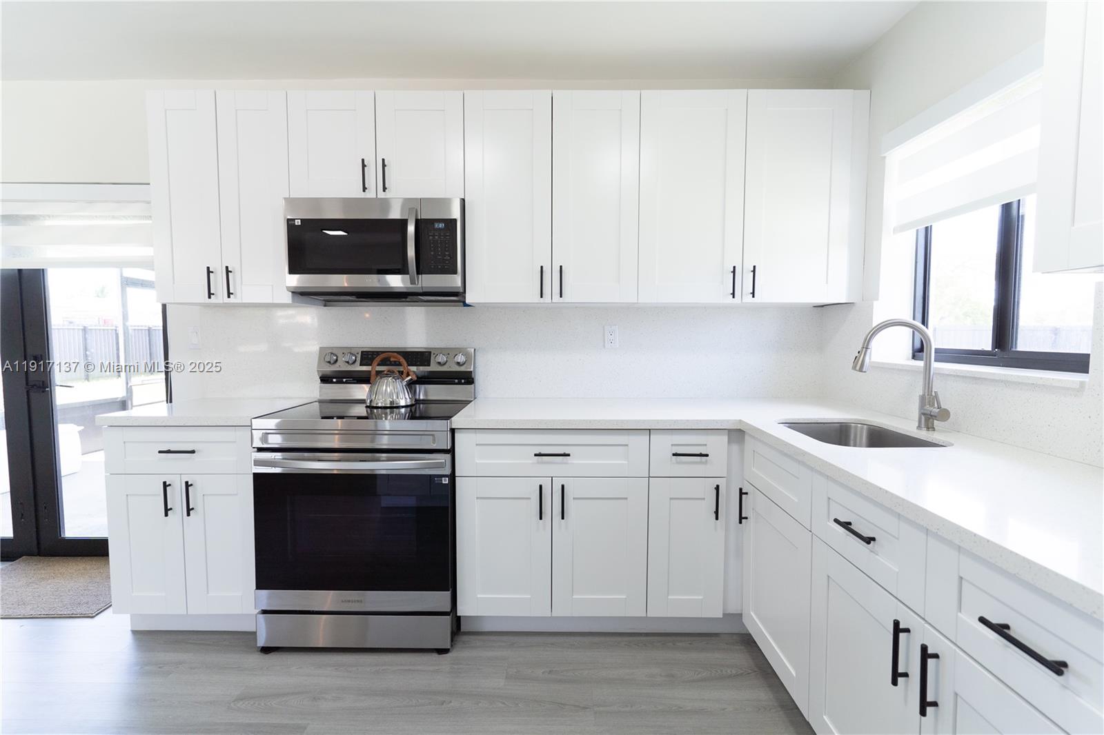 FAIRWAY ESTATES SEC 3 - Residential