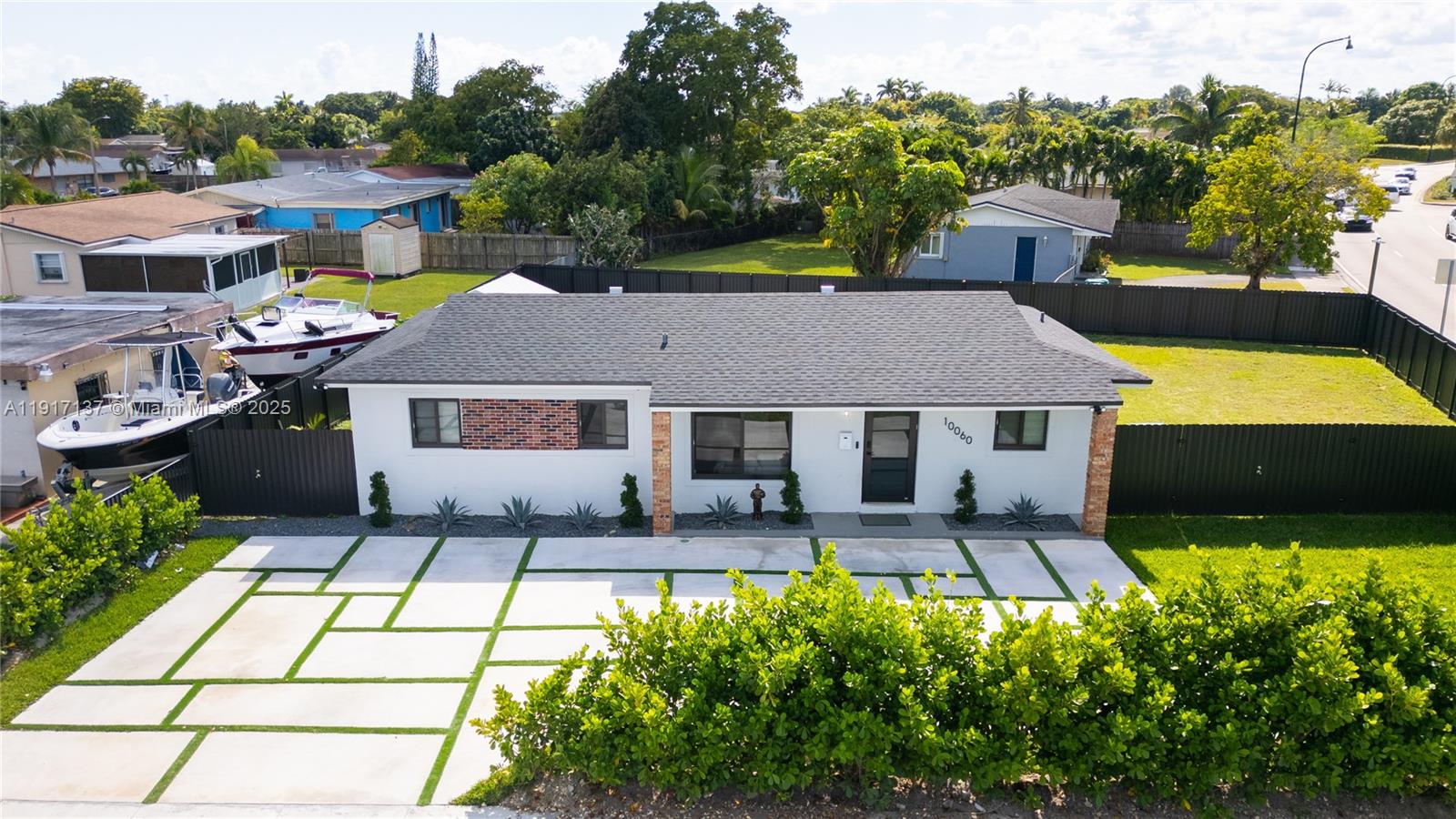 FAIRWAY ESTATES SEC 3 - Residential