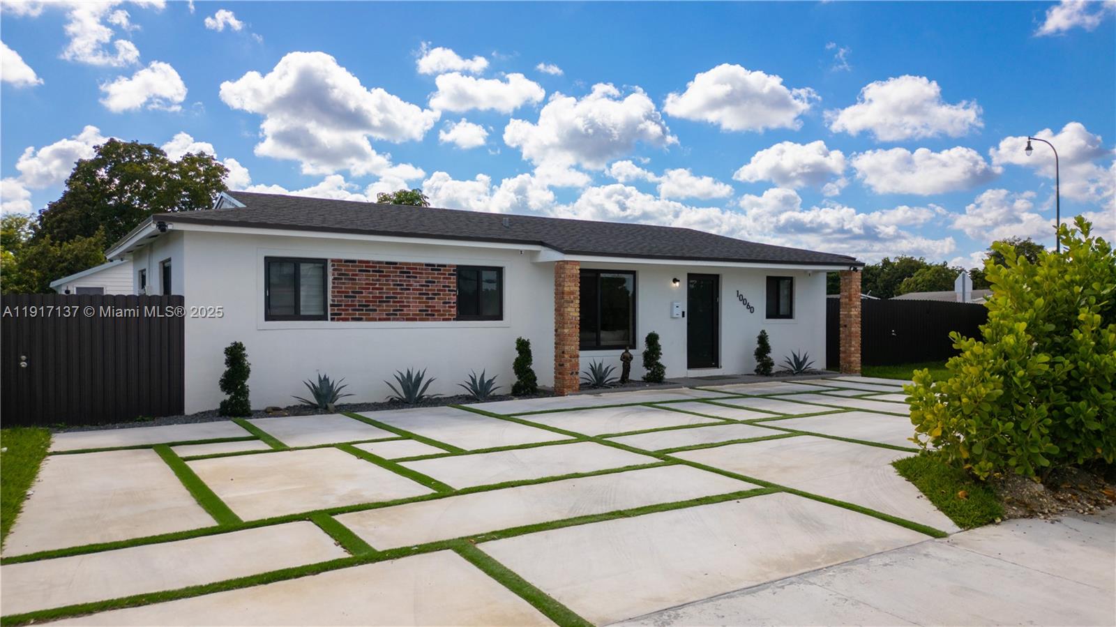 FAIRWAY ESTATES SEC 3 - Residential