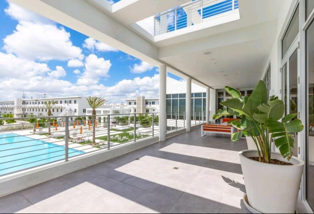 LANDMARK AT DORAL CONDO N - Residential