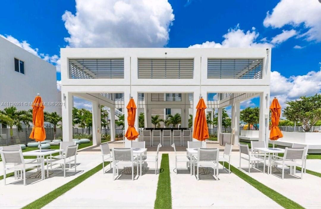 LANDMARK AT DORAL CONDO N - Residential