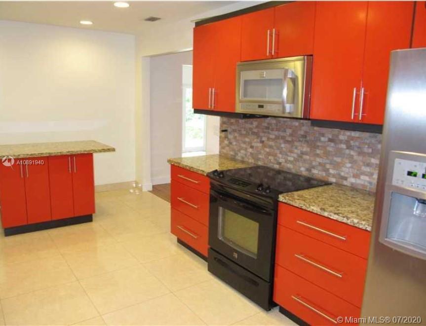 CORAL GABLES SEC E - Residential Lease