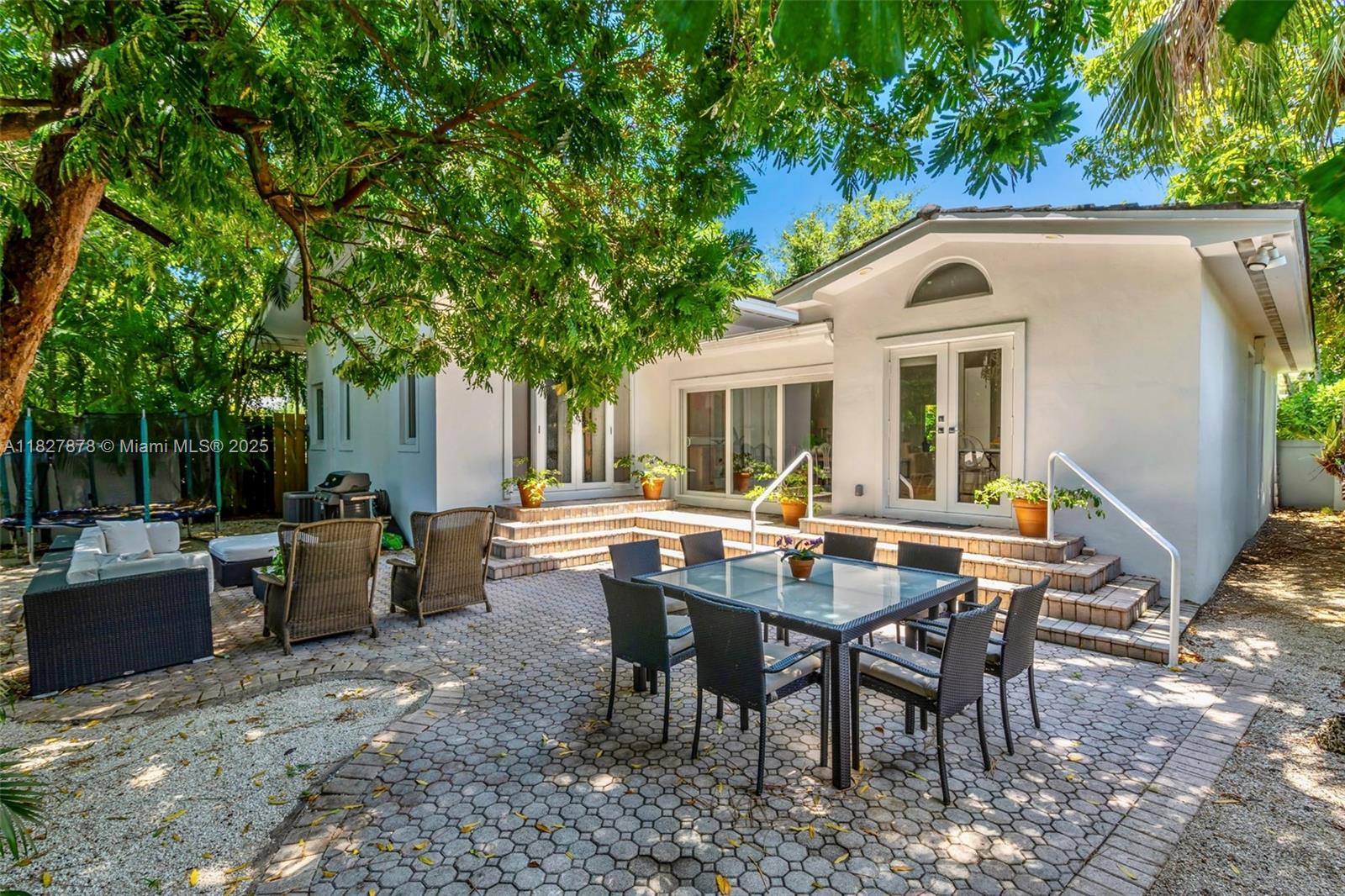 COCO GROVE - Residential