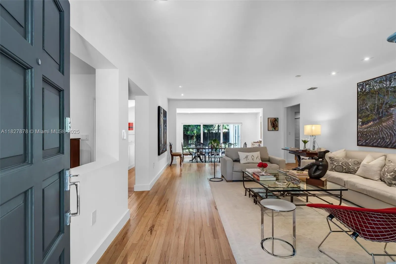 Miami, Florida 33133, United States, 3 Bedrooms Bedrooms, ,2 BathroomsBathrooms,Residential,Active,158078