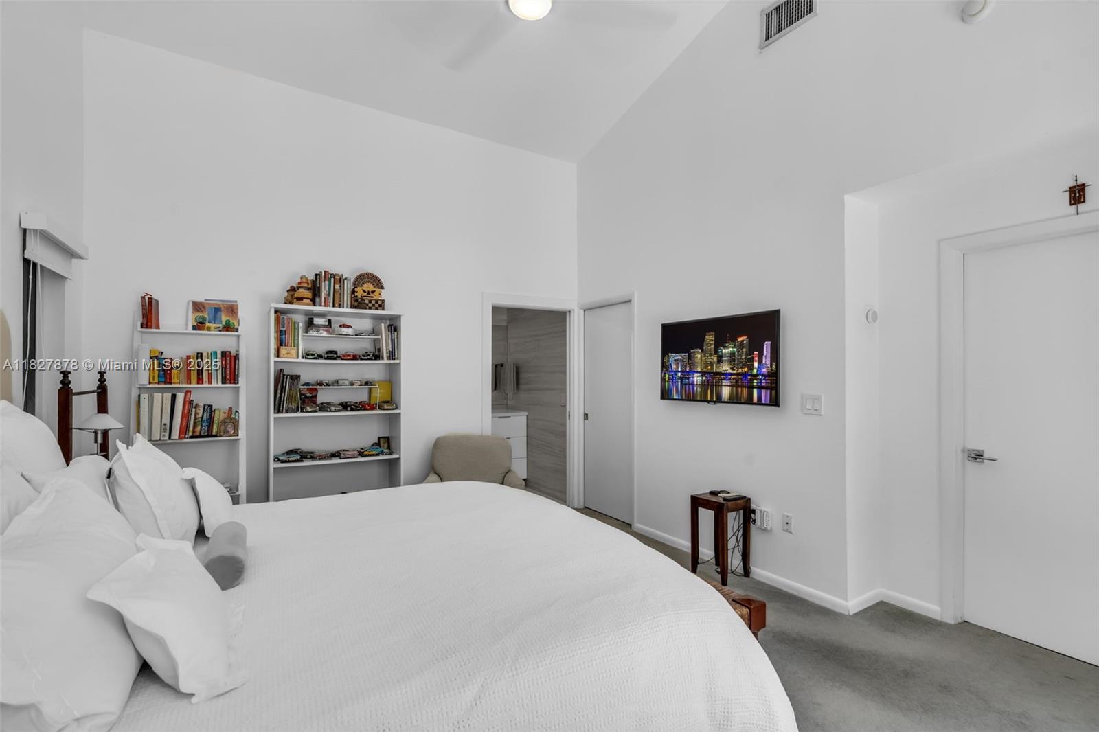 COCO GROVE - Residential