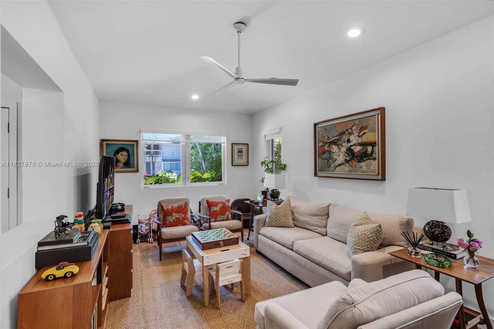 COCO GROVE - Residential