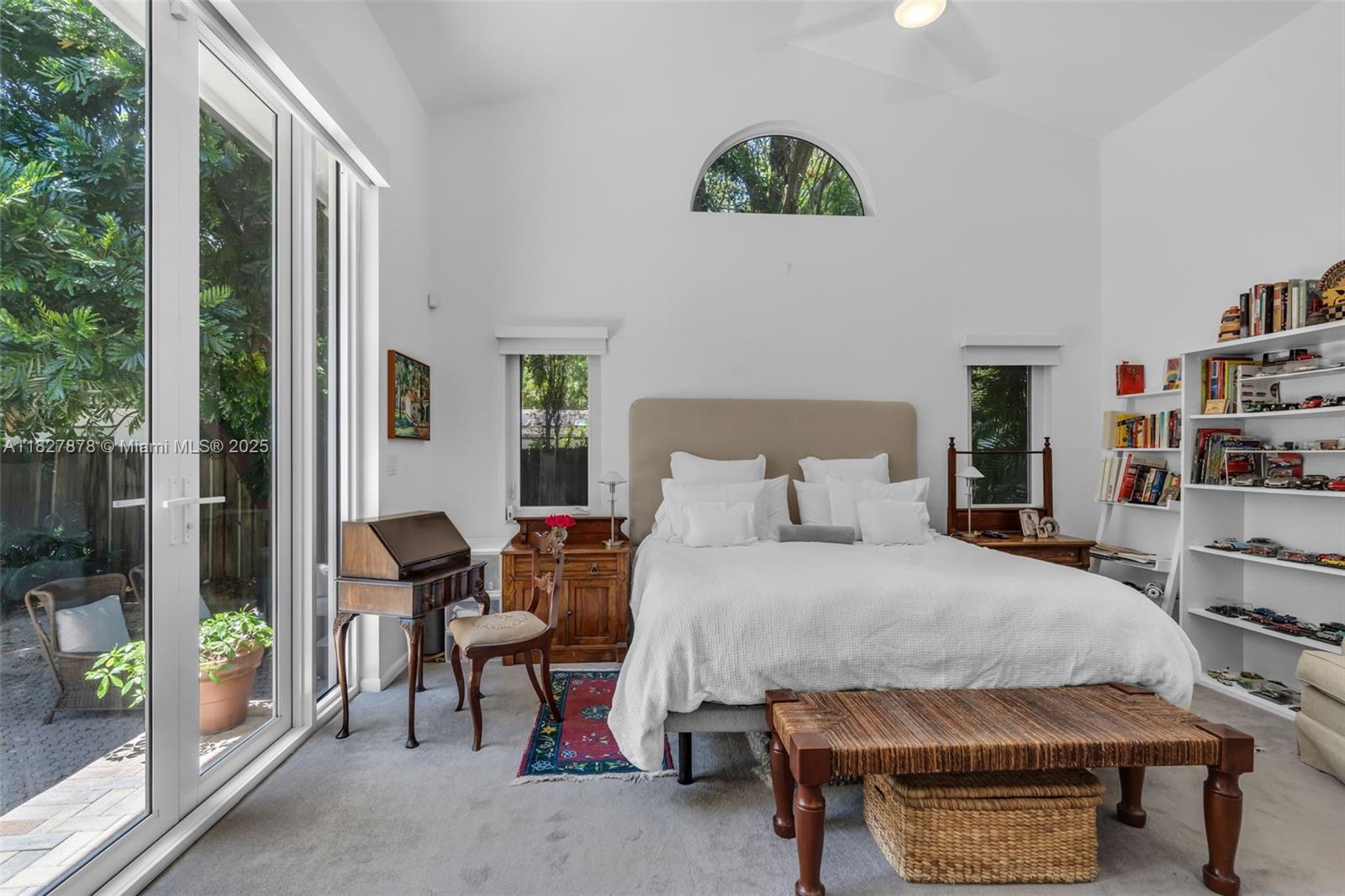 COCO GROVE - Residential