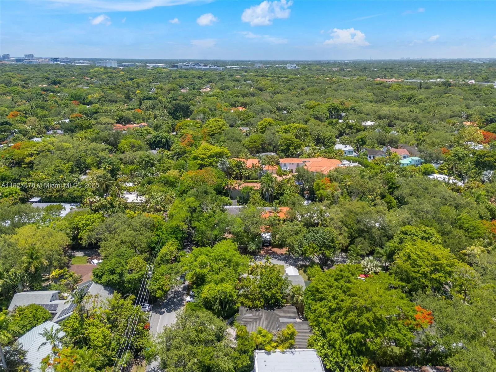 Miami, Florida 33133, United States, 3 Bedrooms Bedrooms, ,2 BathroomsBathrooms,Residential,Active,158078