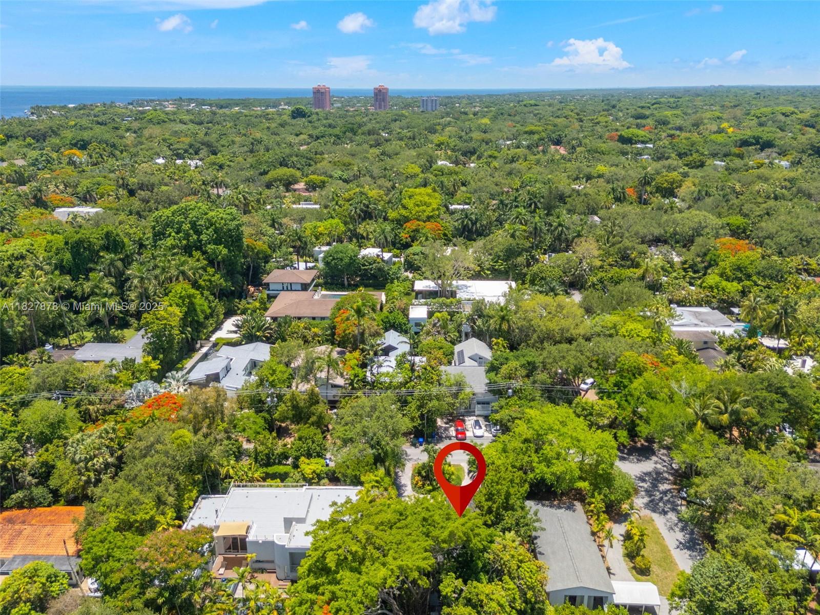 COCO GROVE - Residential