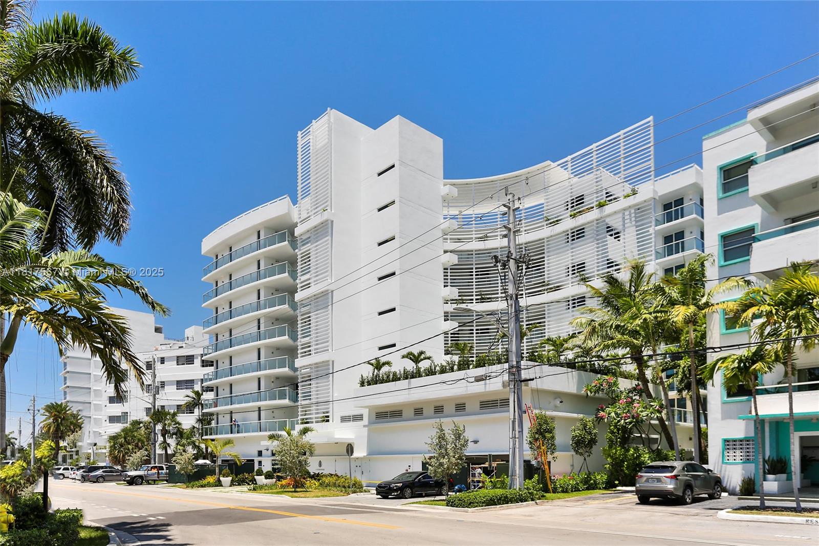 Rental Property at 9821 E Bay Harbor Dr 902, Bay Harbor Islands, Miami-Dade County, Florida - Bedrooms: 2 
Bathrooms: 2  - $6,500 MO.