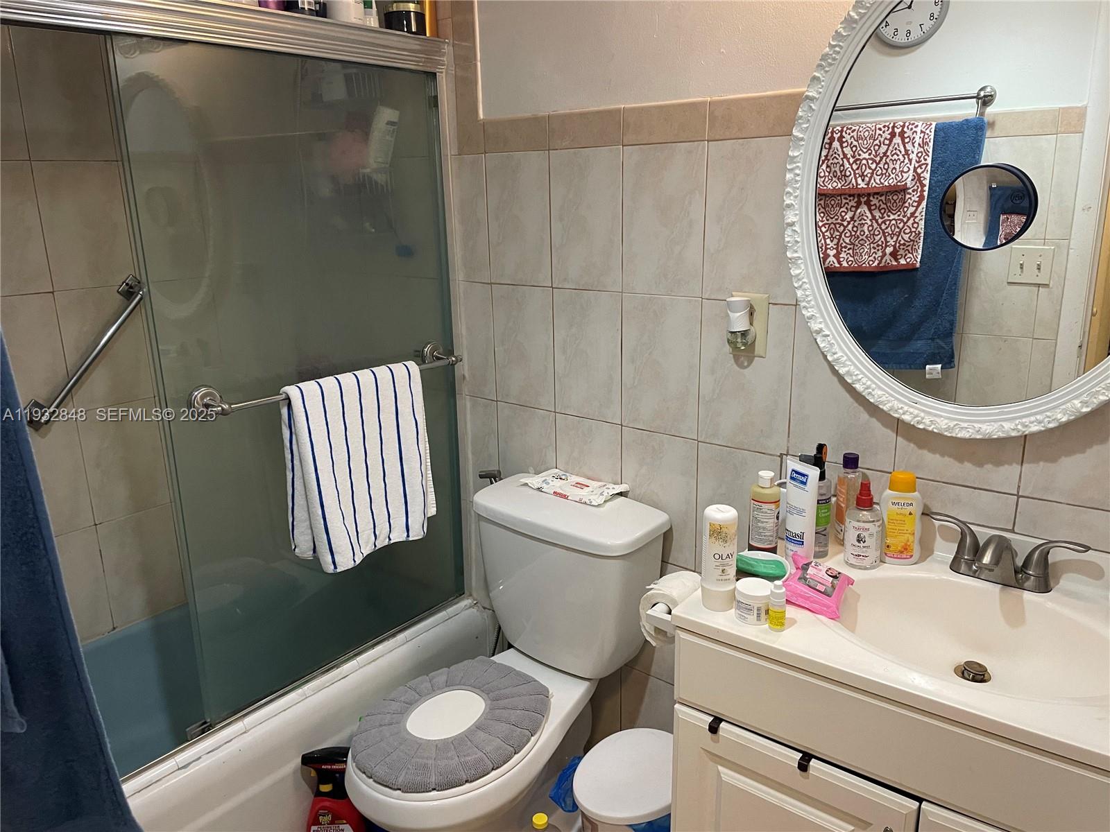 LAKE PARK CONDO NO 1 - BL - Residential