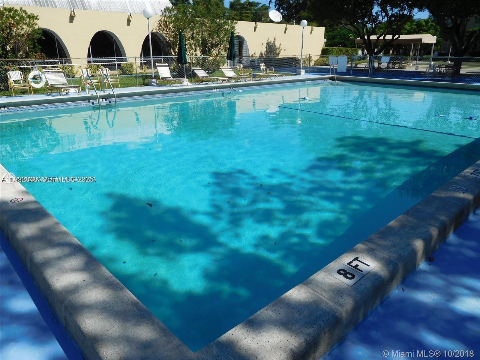 LAKE PARK CONDO NO 1 - BL - Residential