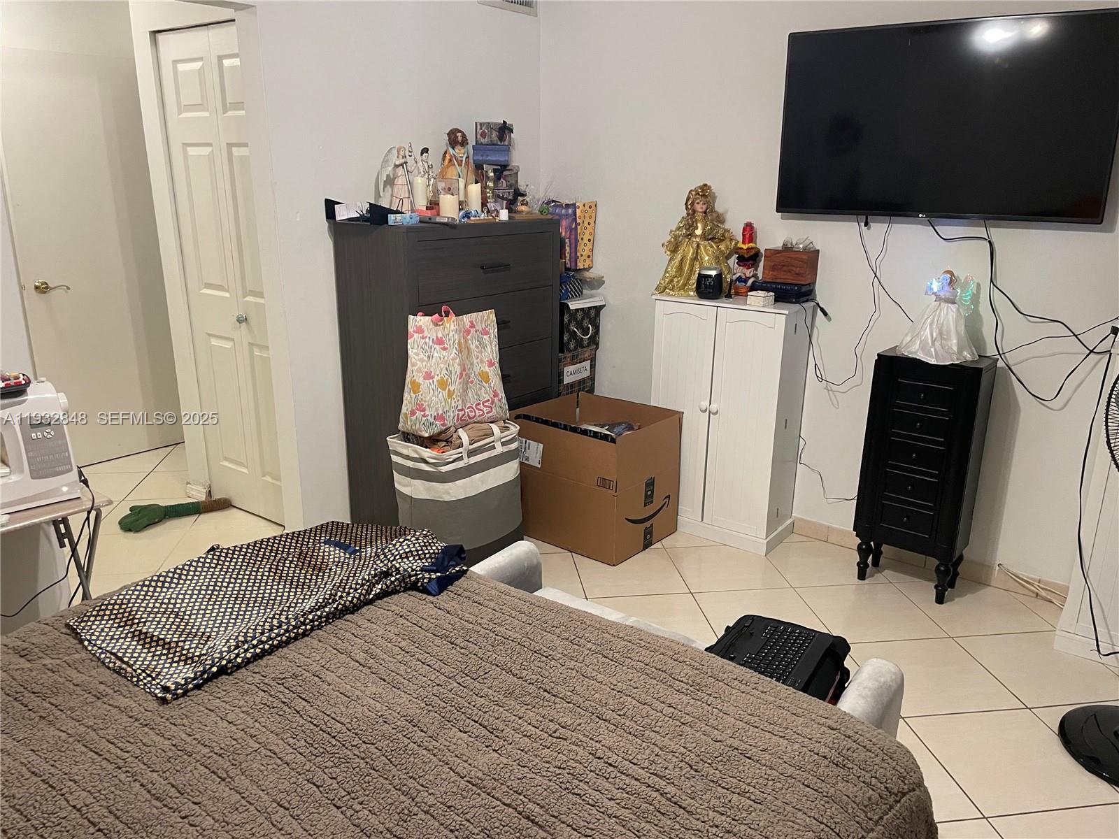 LAKE PARK CONDO NO 1 - BL - Residential