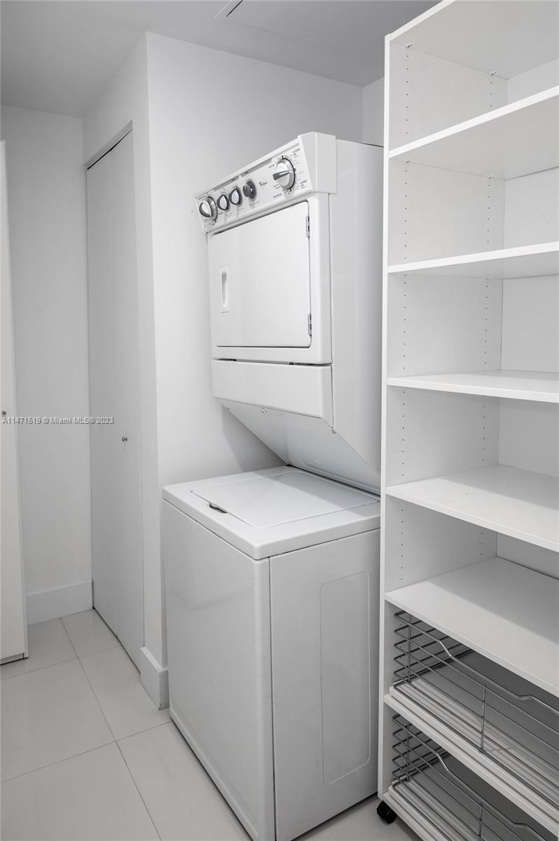 ARTECH RESIDENCES AT AVEN - Residential Lease