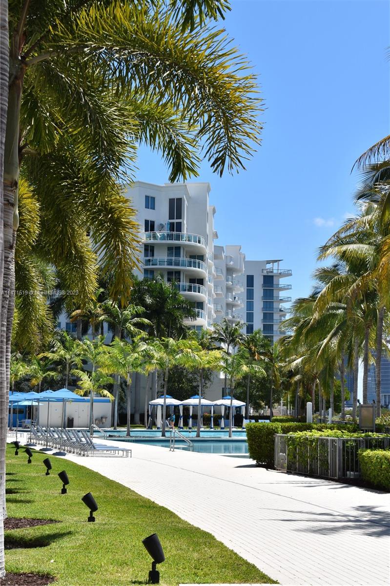 ARTECH RESIDENCES AT AVEN - Residential Lease