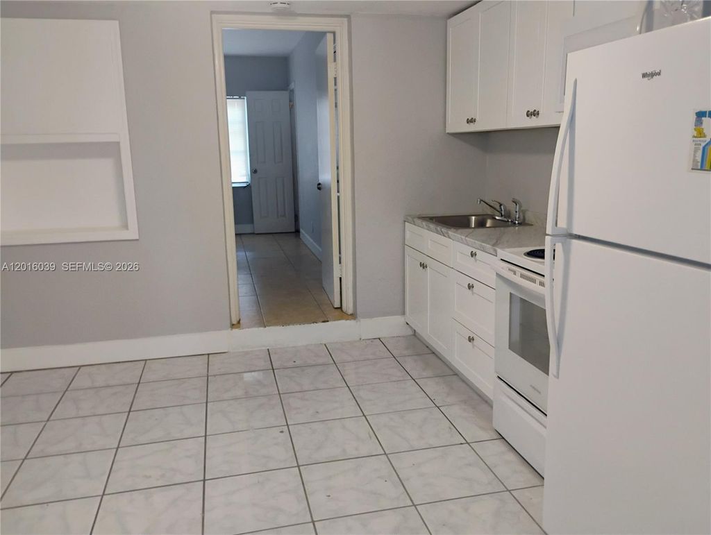 Photo of 242 SE Park St #1-3, Dania Beach, FL 33004 (MLS # A12016039)