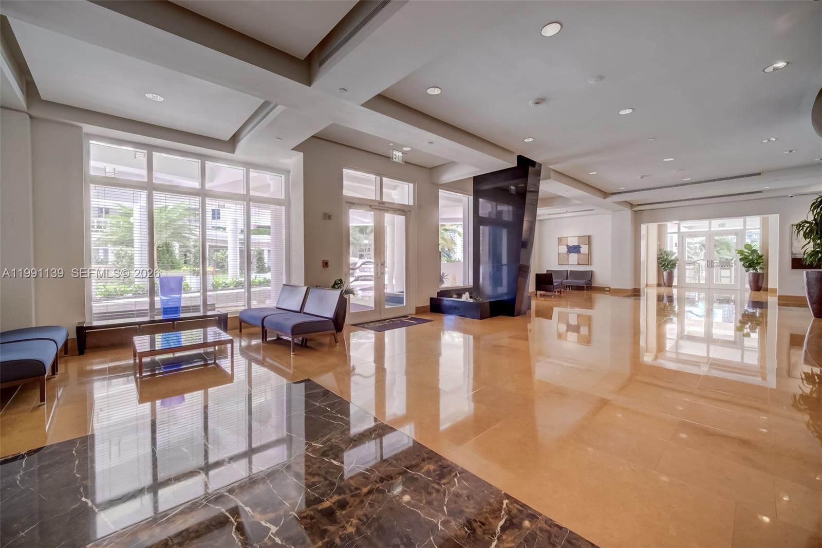 801 Brickell Key Blvd 2502, Miami, FL, 33131/$870,000 3 801 Brickell Key Blvd 2502