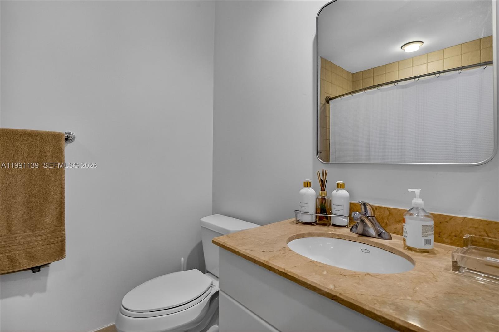 COURTS BRICKELL KEY CONDO - Residential