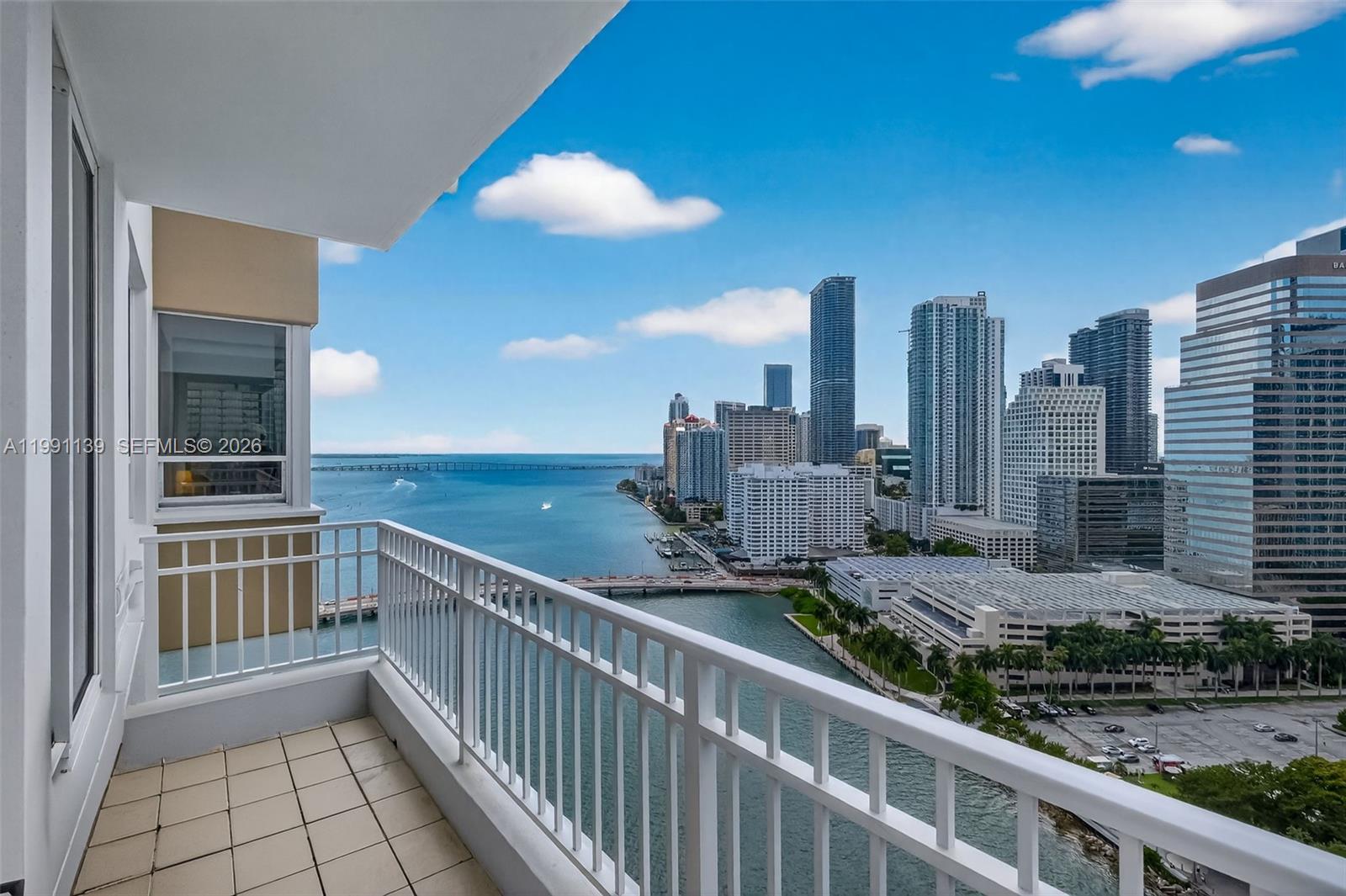COURTS BRICKELL KEY CONDO - Residential