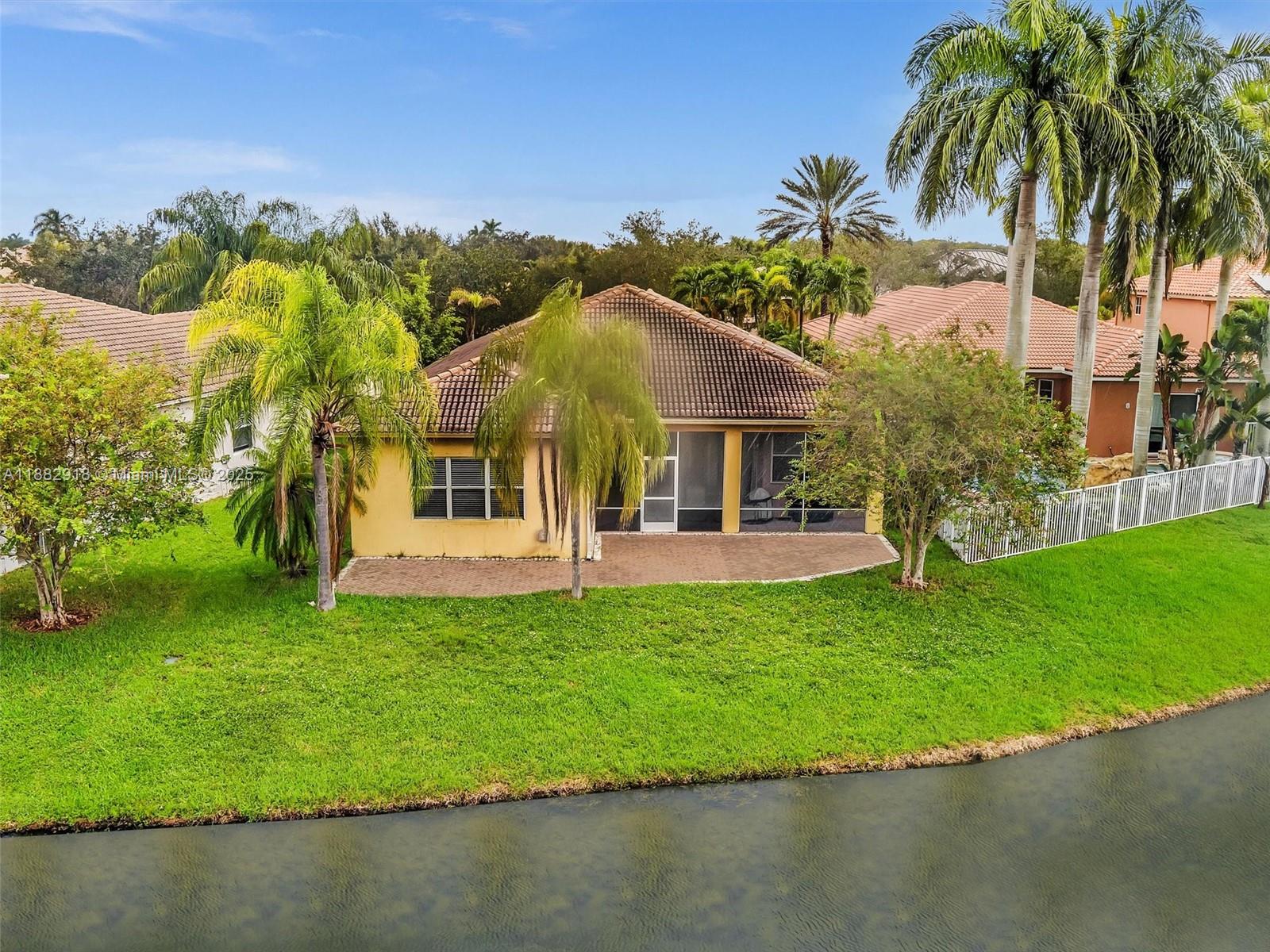 ISLES AT WESTON - Residential