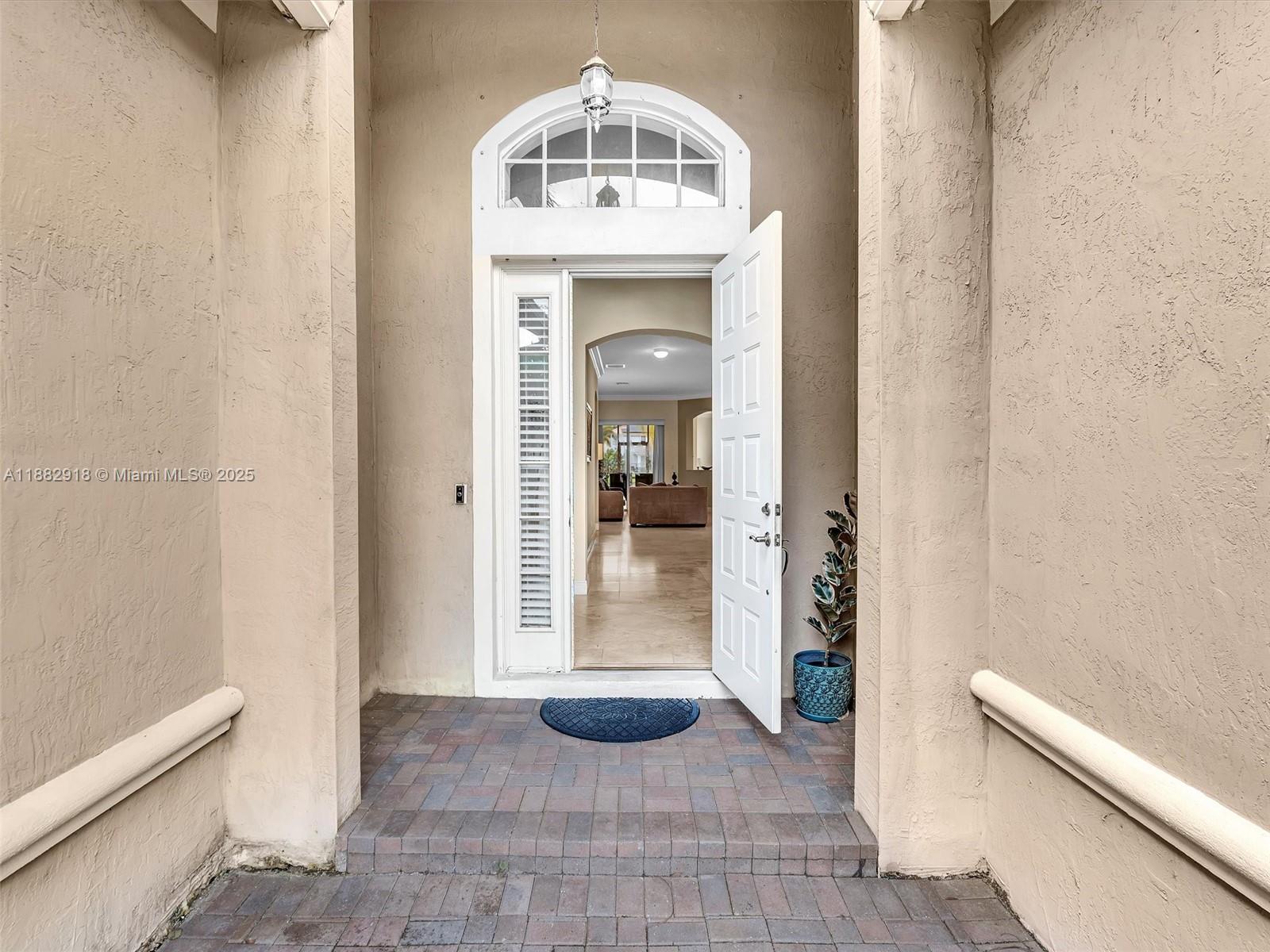 ISLES AT WESTON - Residential