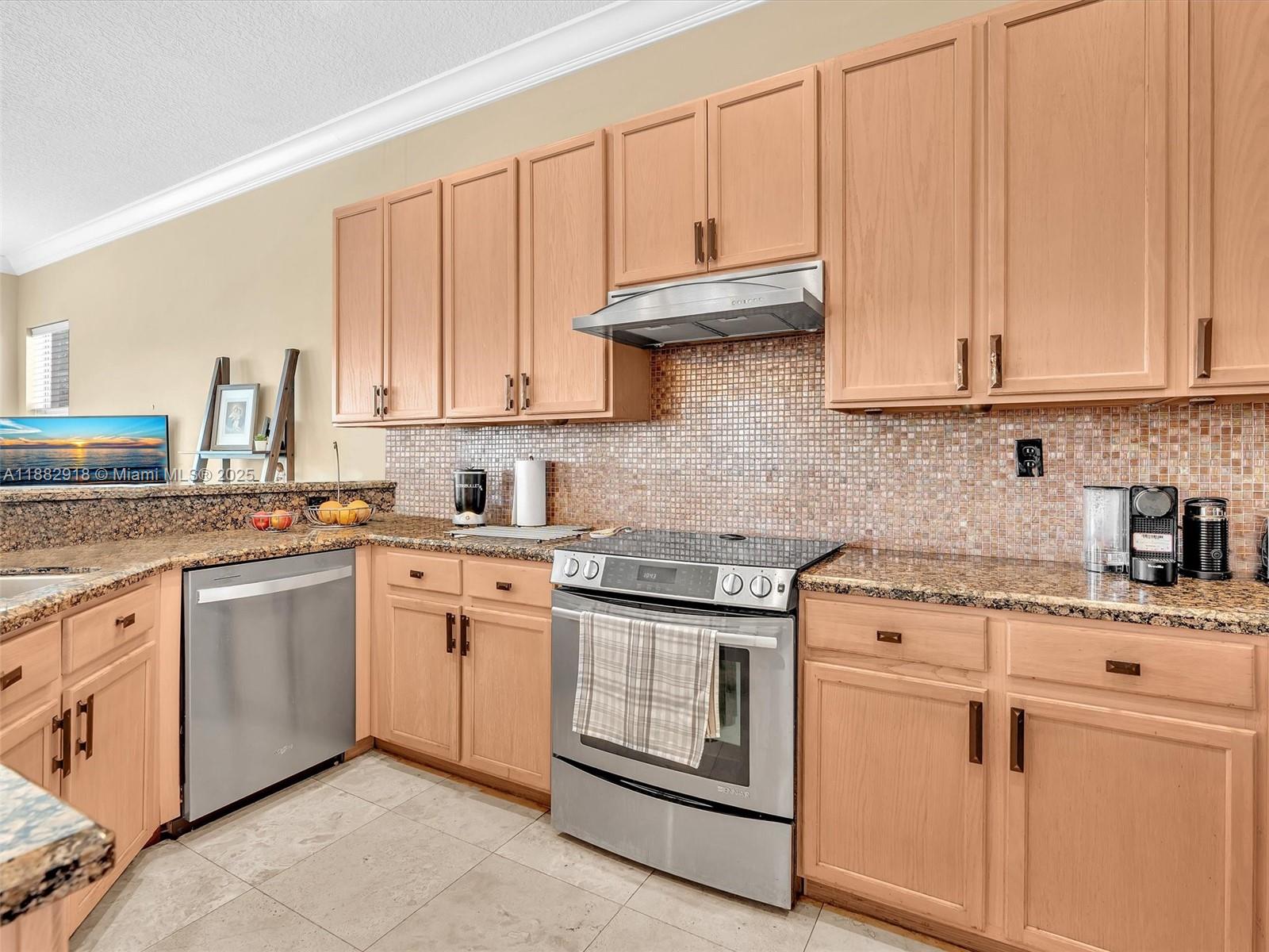 ISLES AT WESTON - Residential
