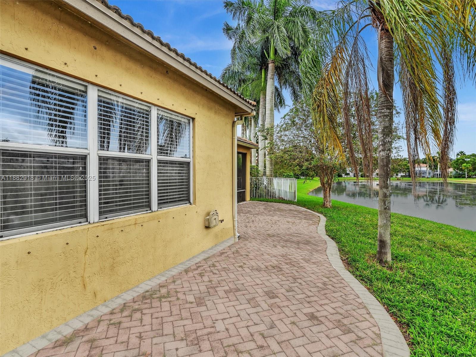 ISLES AT WESTON - Residential