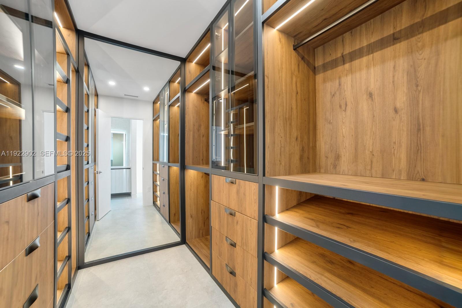 GRAPELAND - Residential