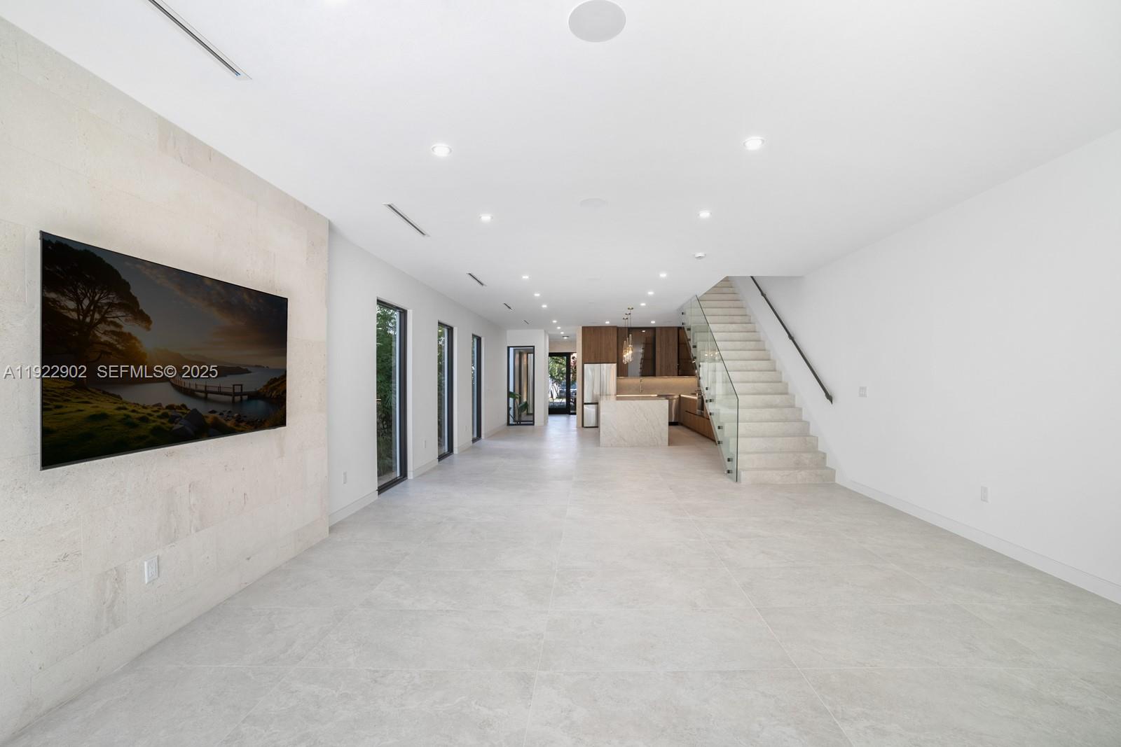 GRAPELAND - Residential