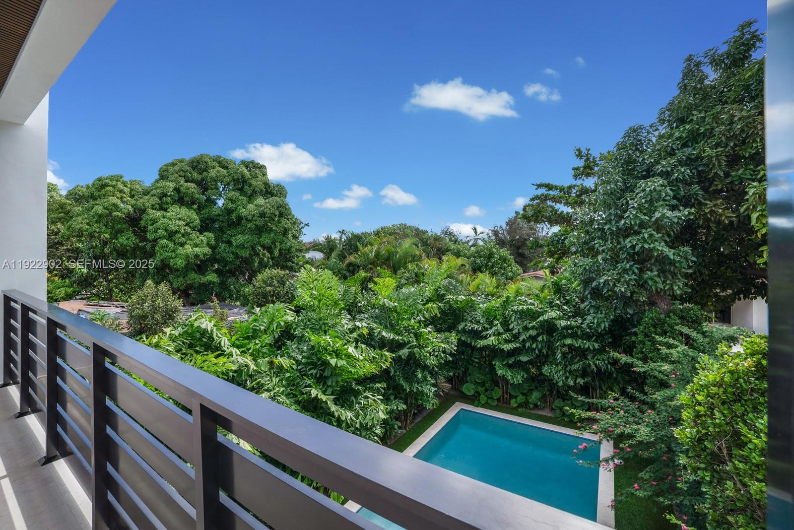 GRAPELAND - Residential