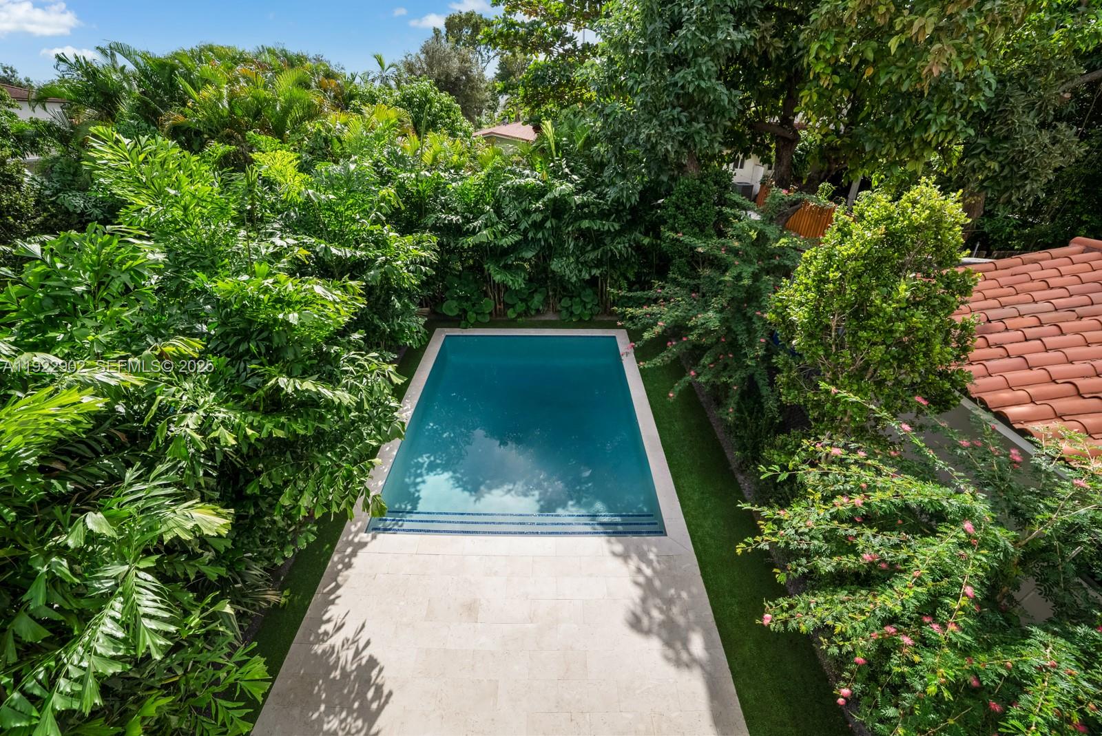 GRAPELAND - Residential