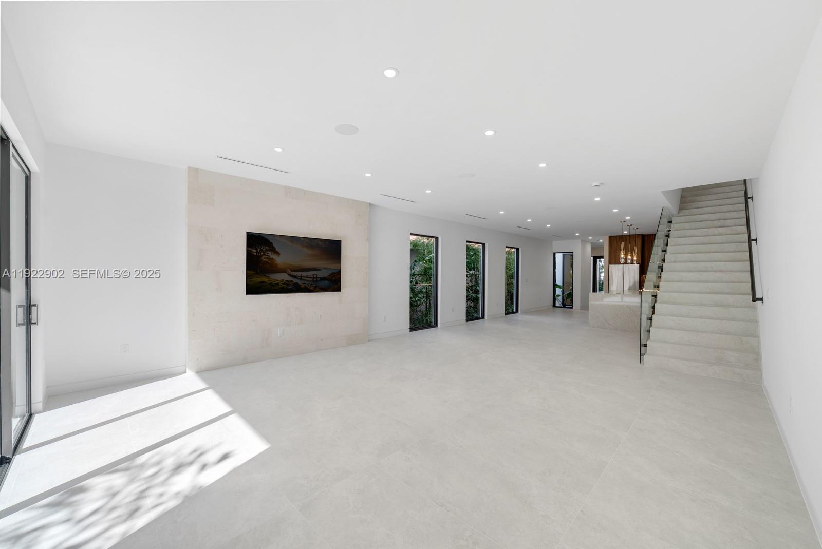 GRAPELAND - Residential